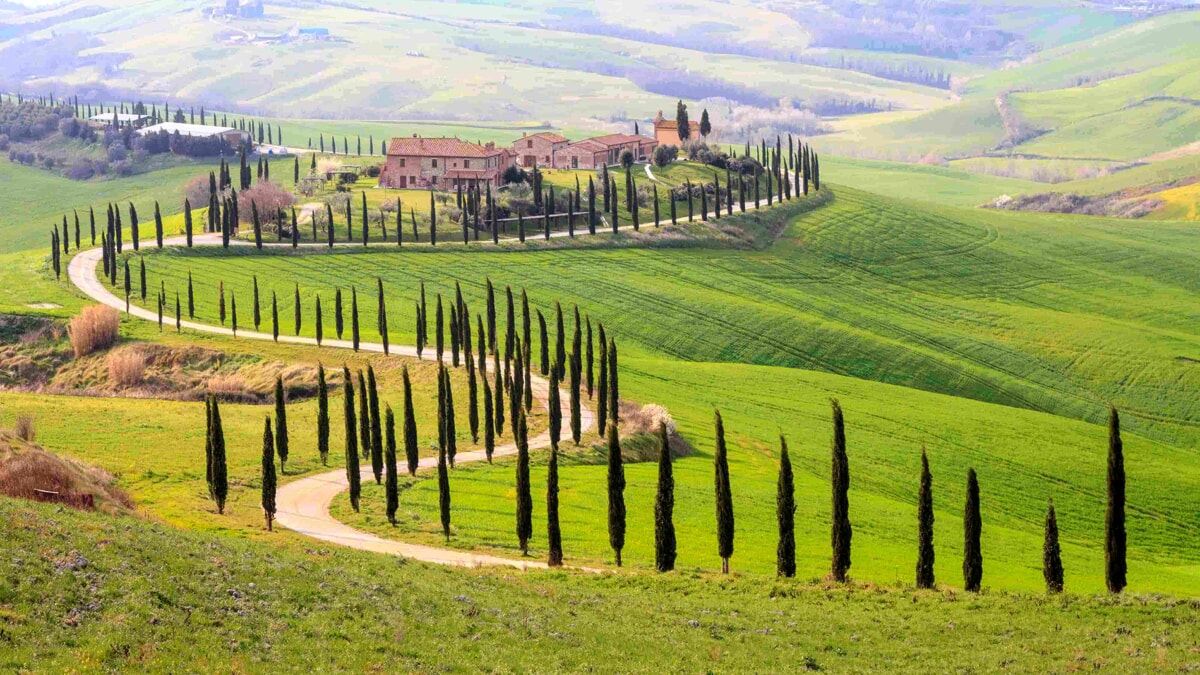 Colinas da Toscana ao entardecer